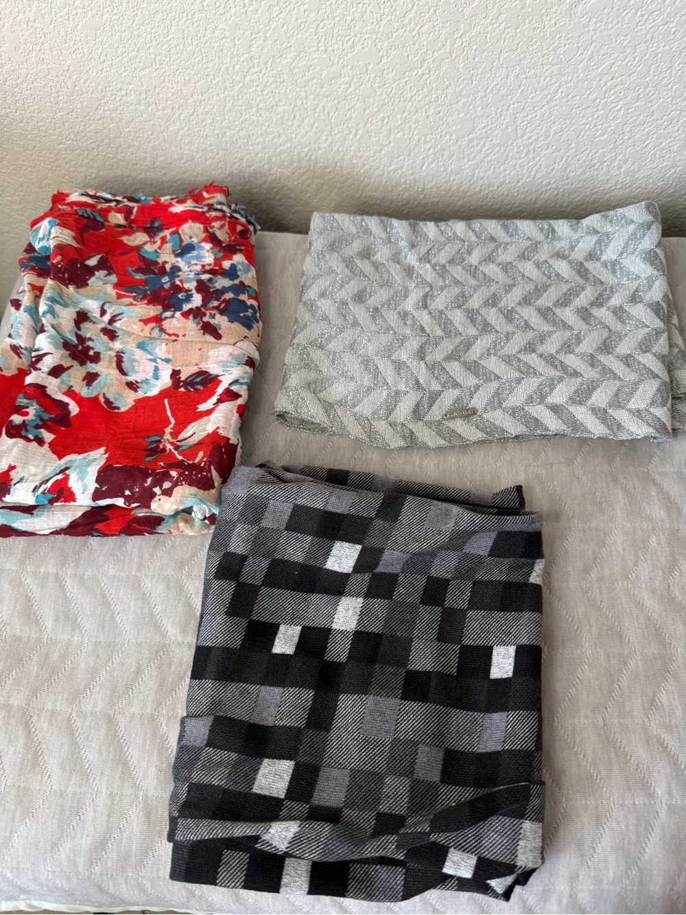 Calvin Klein & Lucky Infinity Scarf Bundle One Size